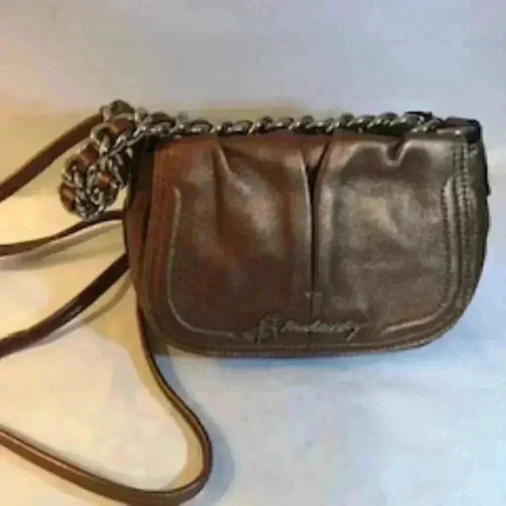 B Makowsky Metallic Bronze Leather Chunky Chain Shoulder Hand Bag Purse‎